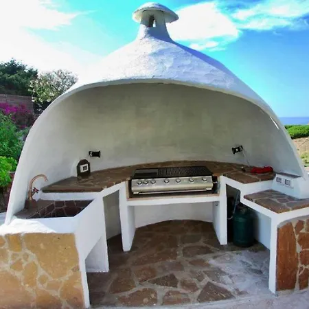 Villa Sleeps 12 Pool Air Con Wifi *