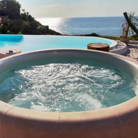 Villa Sleeps 12 Pool Air Con Wifi