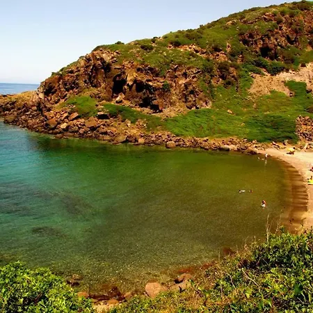 Sleeps 12 Pool Air Con Wifi Castelsardo